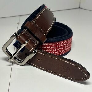 Vineyard Vines Men’s 32 Leather Canvas Belt Red Trucks Pattern Preppy Classic